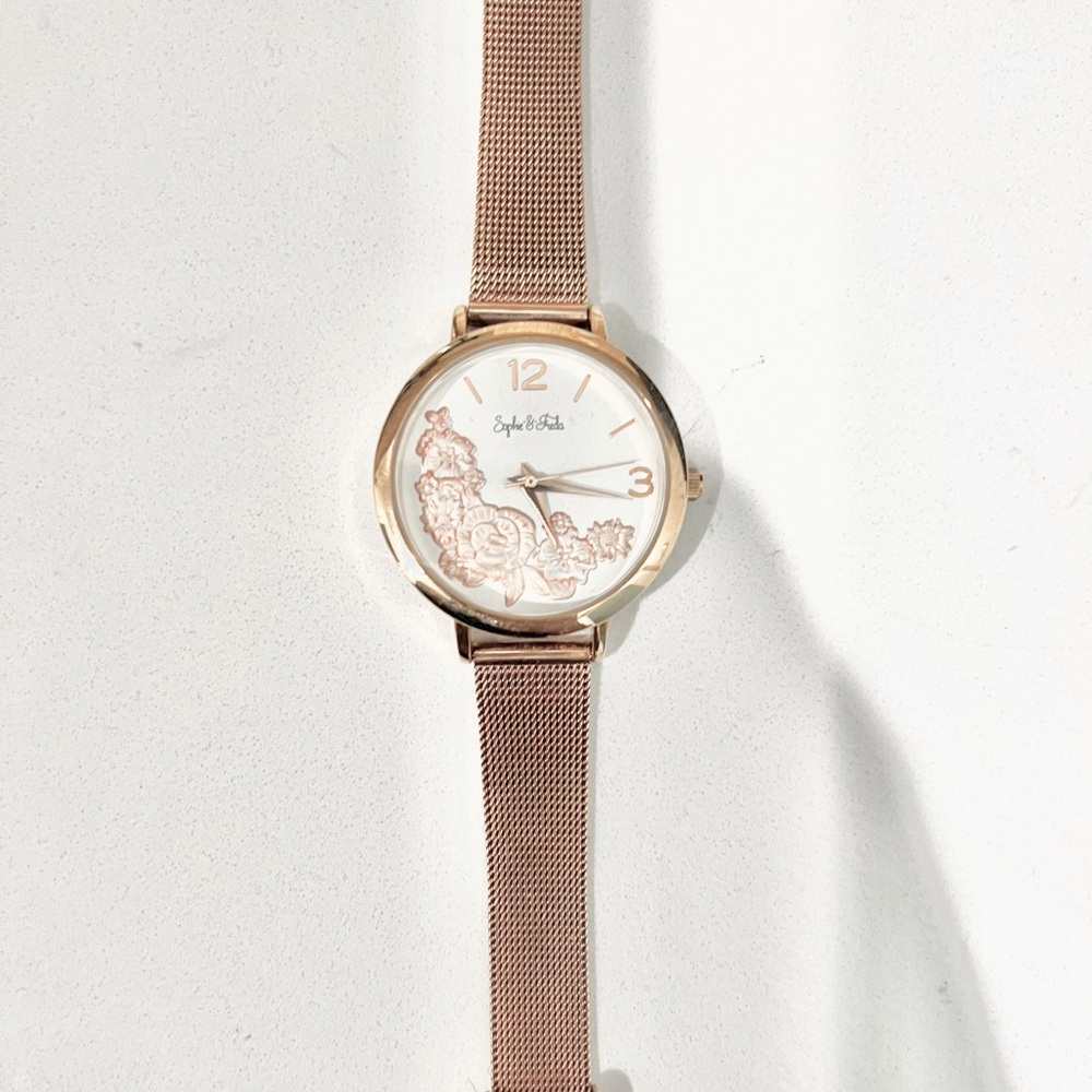 Sophie and Freda Watch